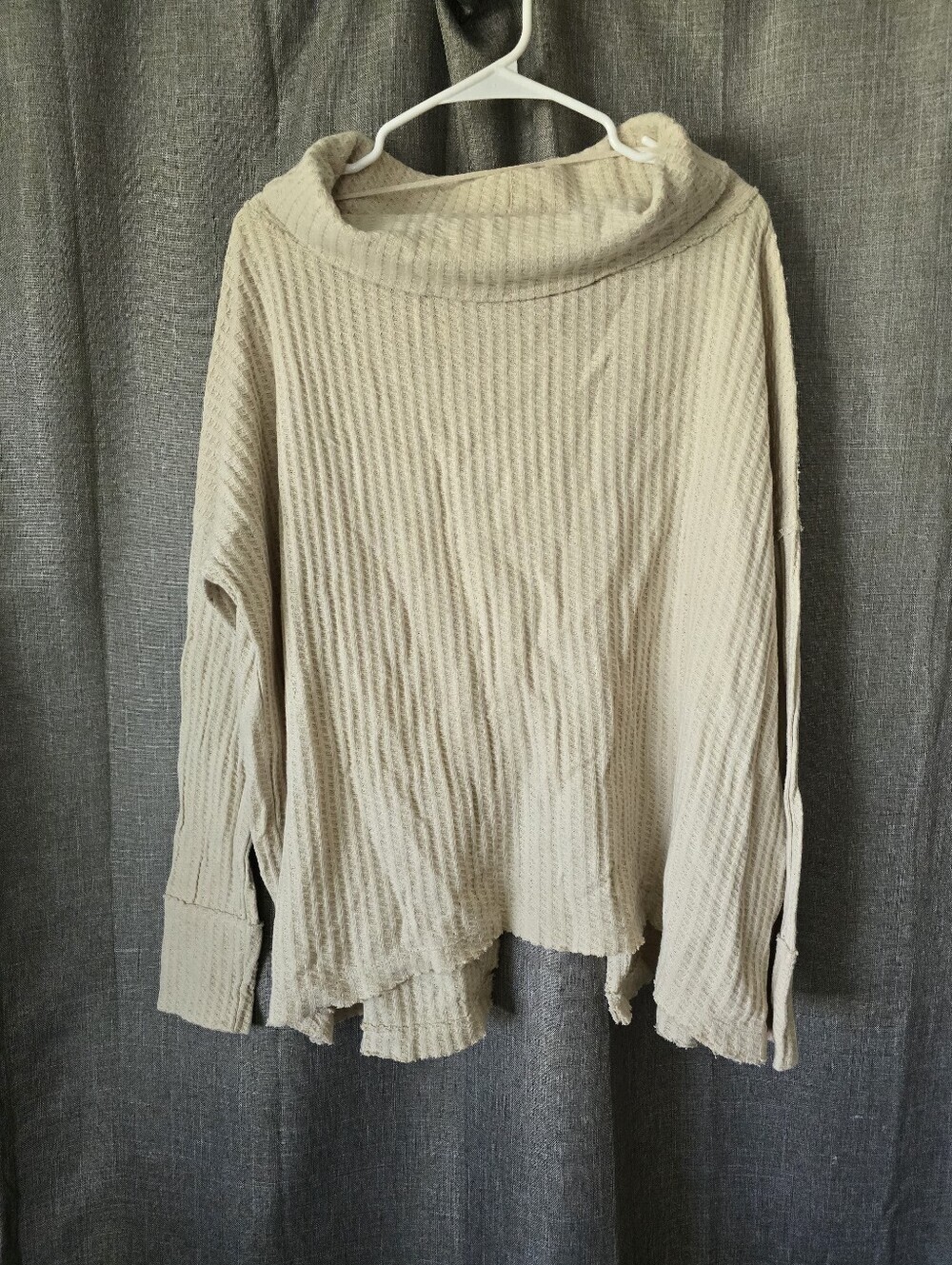 Free People Juicy Long Sleeve Stone Ivory Waffle Knit Sweater Sz M Cowlneck
